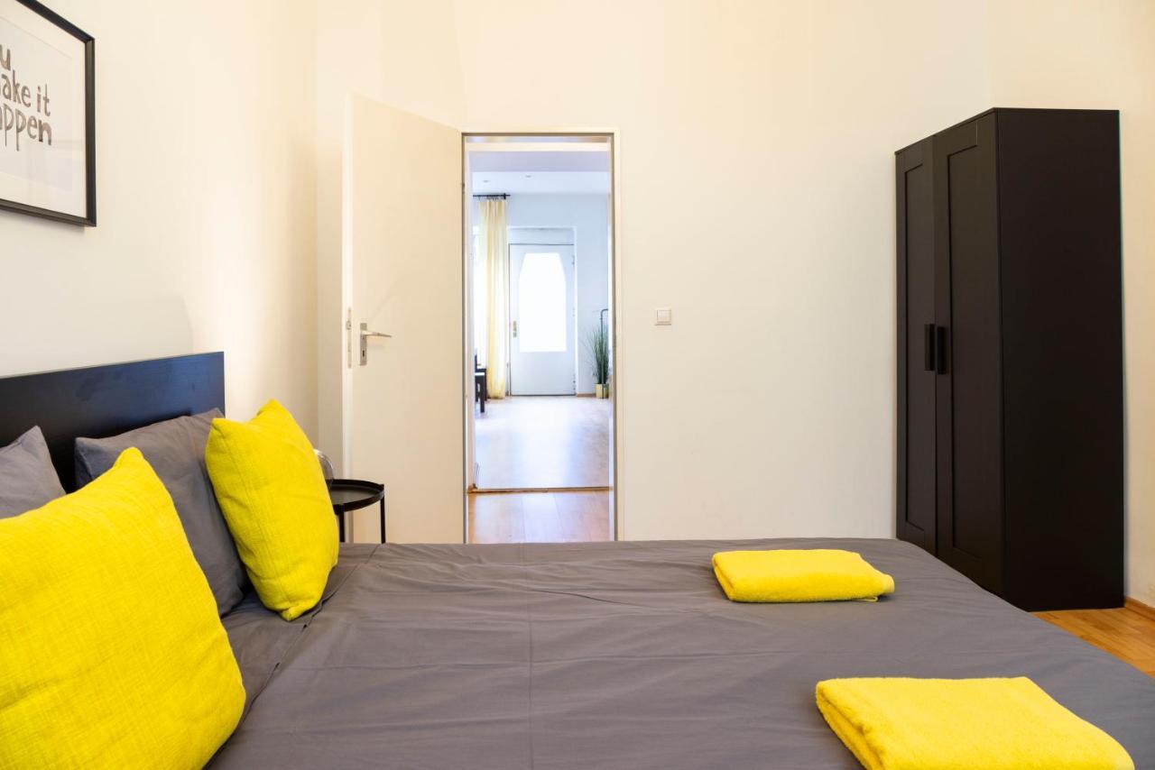 Cosy 2 Bedroom Apartment For 8 In Berlin Neukolln Exterior photo